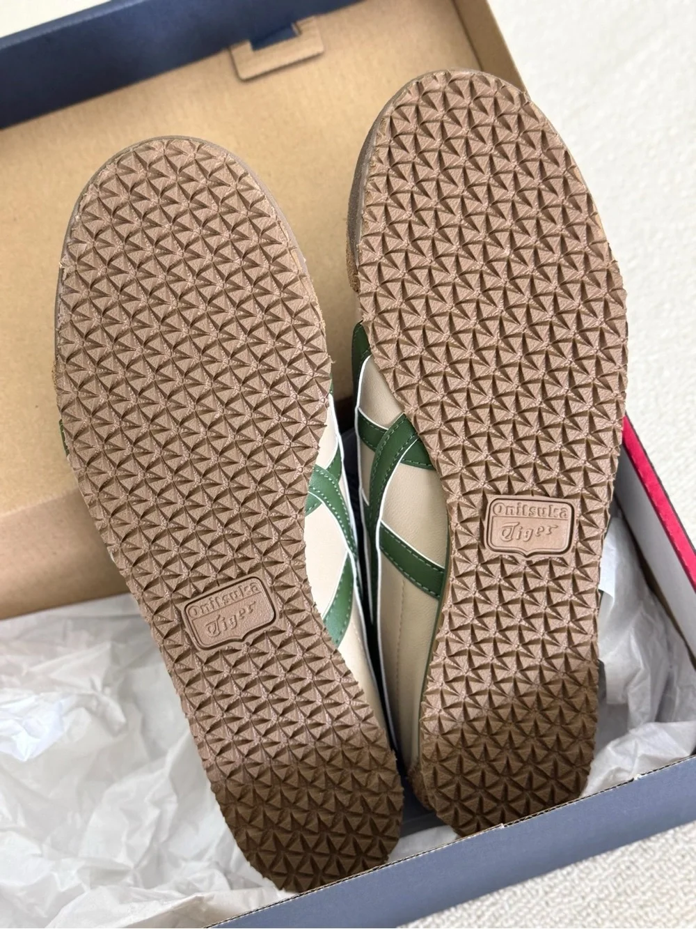 Onitsuka Tiger Beige & Green Men’s Sneakers